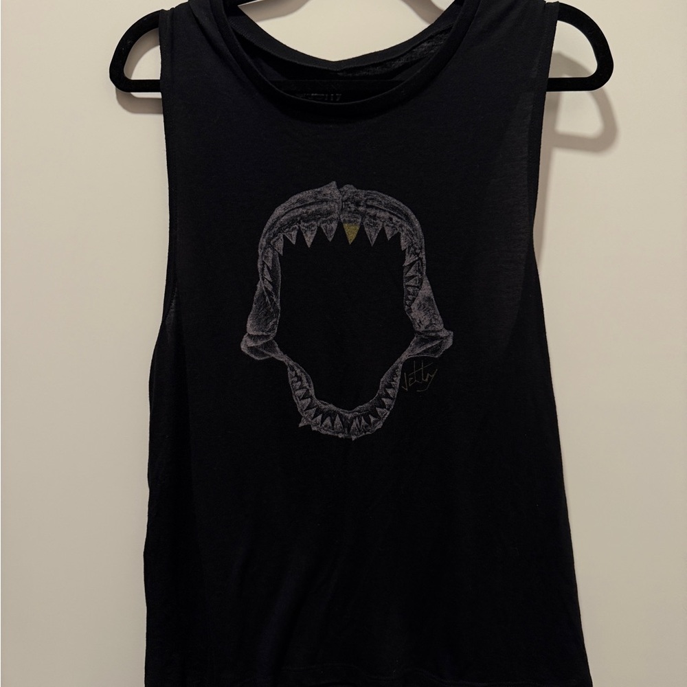 Jetty Shark tooth Muscle Tank
